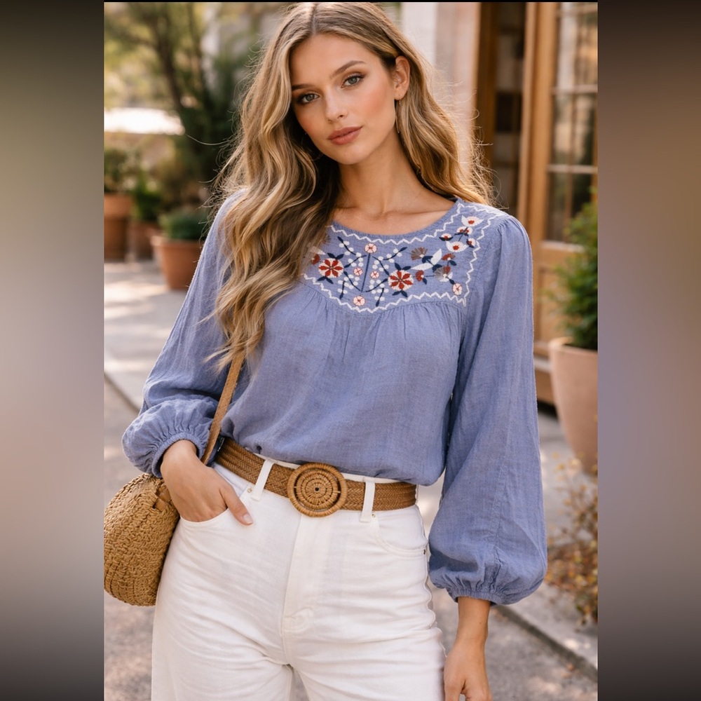 Max Studio Blue Boho Embroidered Blouse Floral Stitching Babydoll Balloon sleev‎